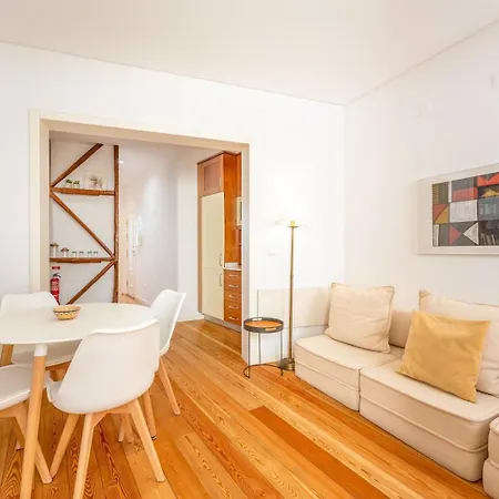 Guestready - Charming With A Garden * Lissabon